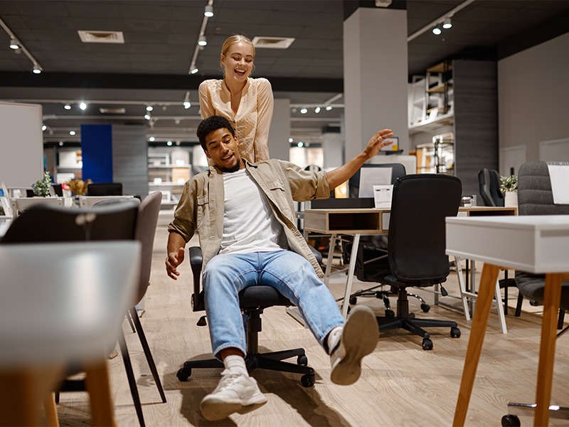 מכירת ריהוט משרדי אונליין - קמעונאות אונליין